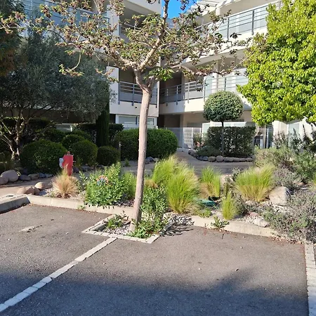 Apartment Aux Rivages De Sylvie - 150 M De La *