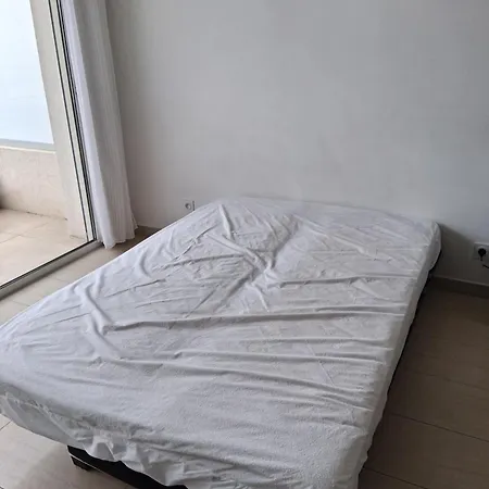 Aux Rivages De Sylvie - 150 M De La *