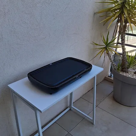 Aux Rivages De Sylvie - 150 M De La Calvi (Corsica)