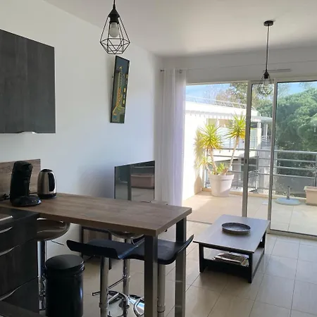 公寓 Aux Rivages De Sylvie - 150 M De La