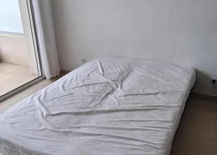 Aux Rivages De Sylvie - 150 M De La *